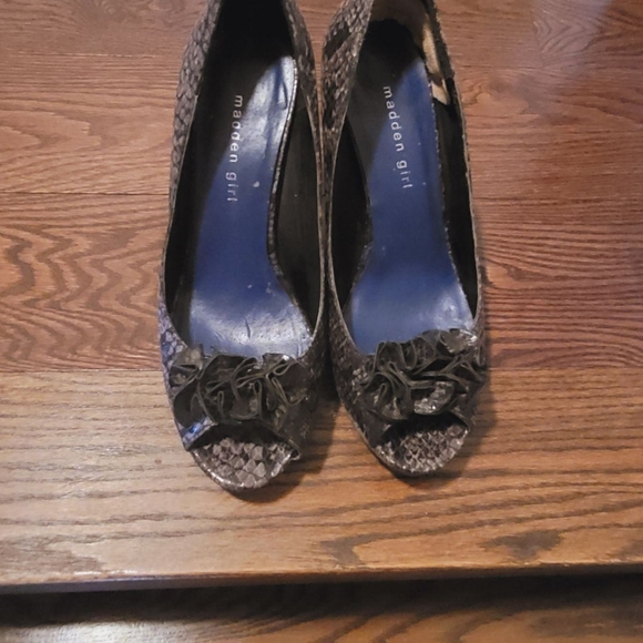Madden Girl exotic shoes - Picture 2 of 6